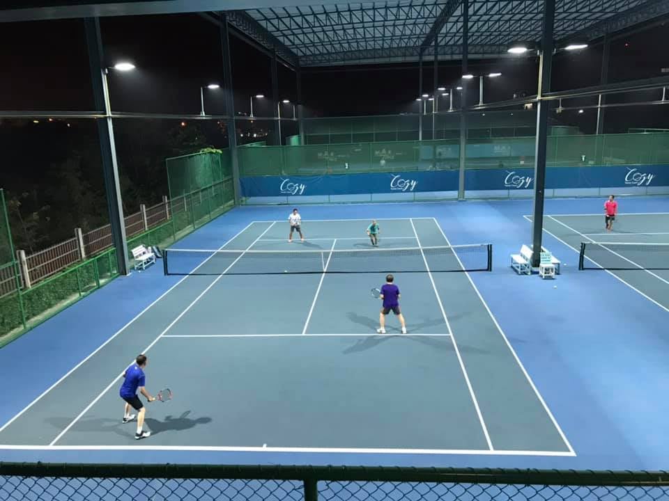 Where to play tennis in Bangkok?
