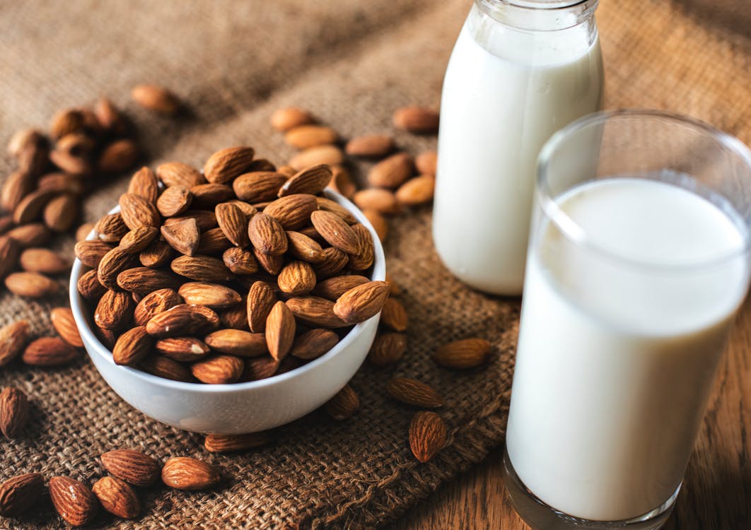 almond milk - lactose free alternative thailand