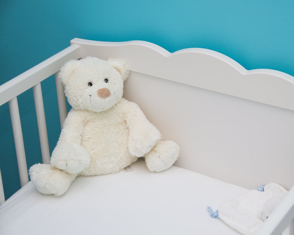 baby sleep cot health