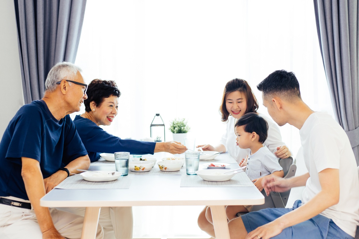 family health meal enjoy together benefits