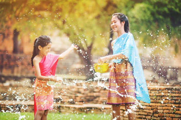 songkran festival water fight